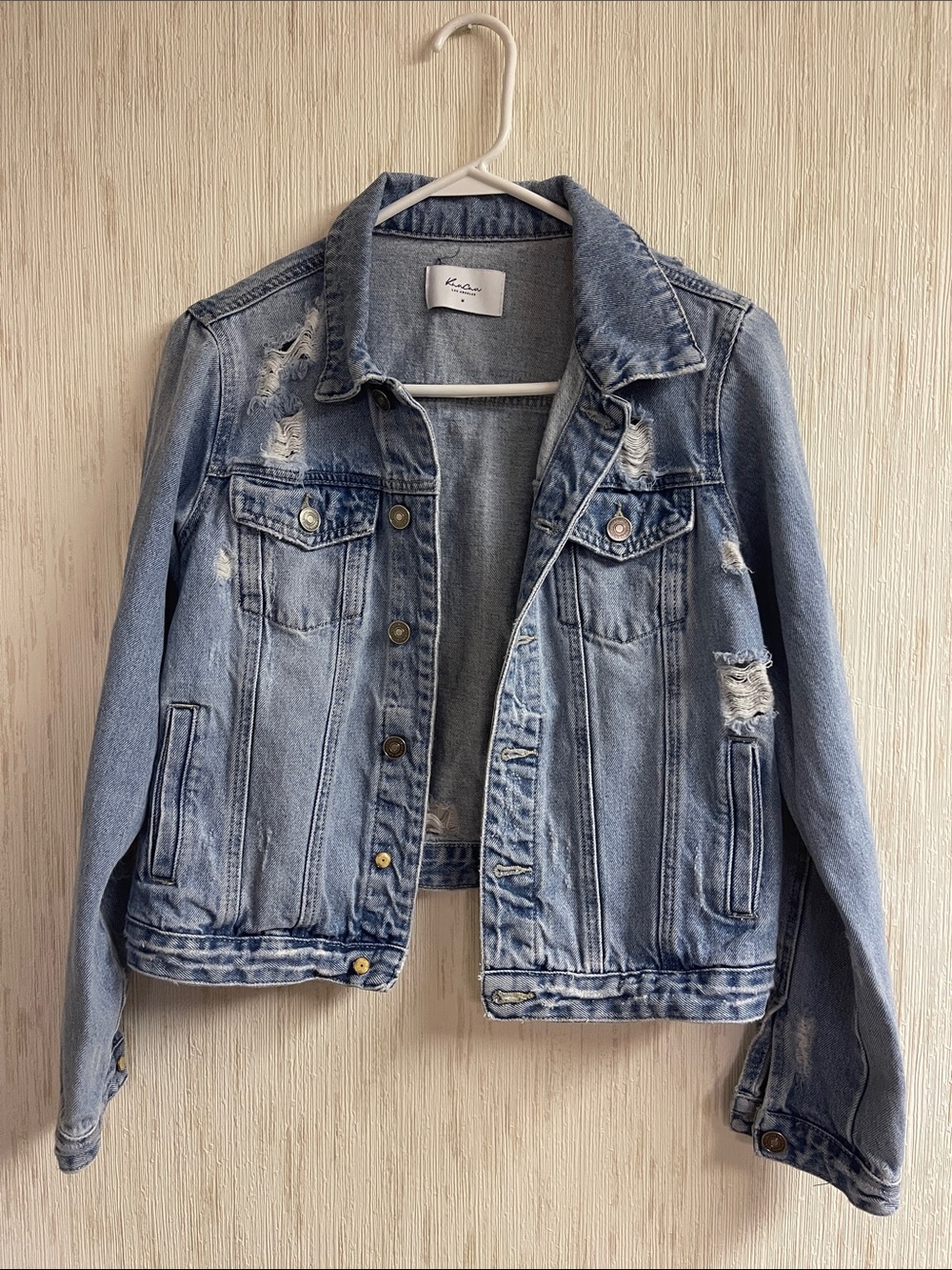 KanCan Distressed Light Blue Denim Jacket sz medium